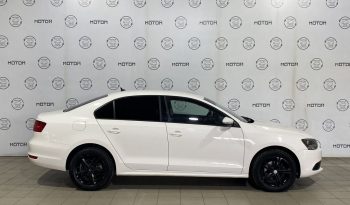 Volkswagen Jetta, 2013 full