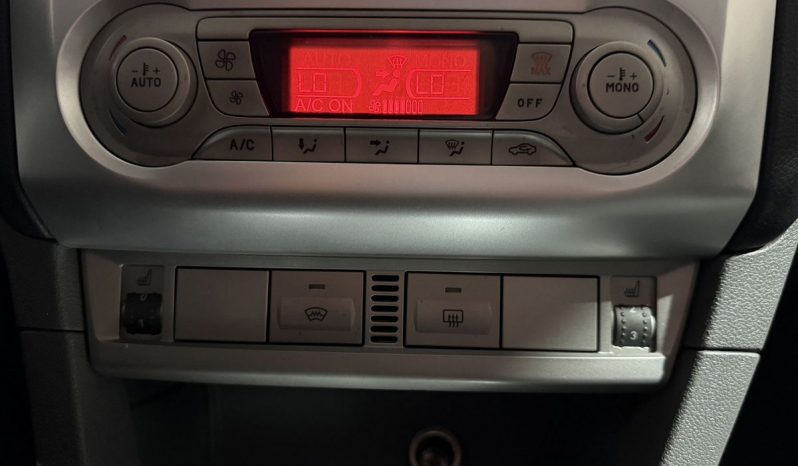 Ford Focus, 2011 full