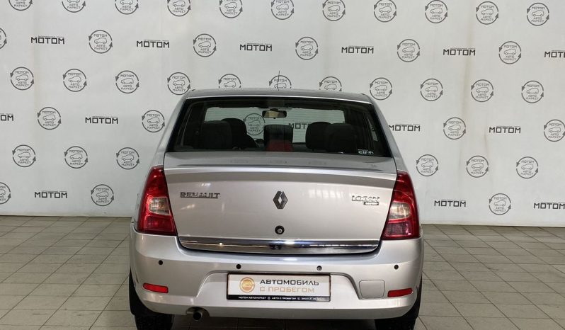 Renault Logan, 2013 full