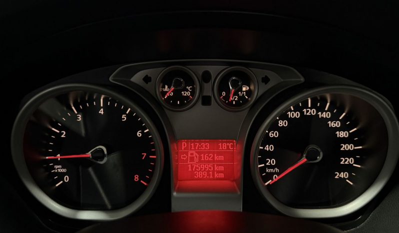 Ford Focus, 2011 full